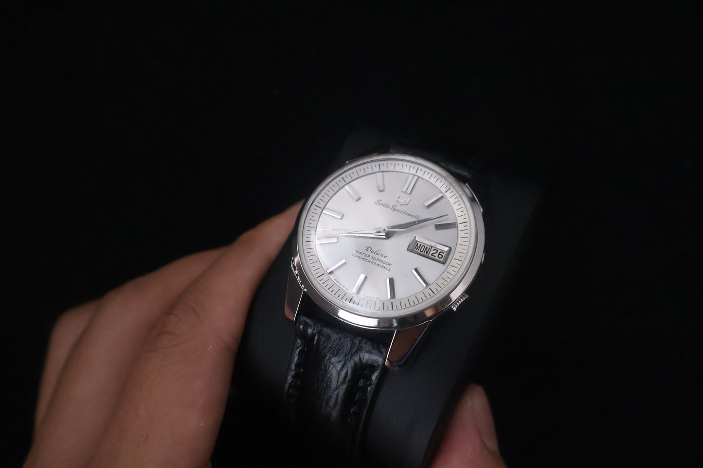 (SERVICED) Rare Vintage 1965 Seiko Sportsmatic 5 Deluxe Diashock 23 Jewels 7606-7992