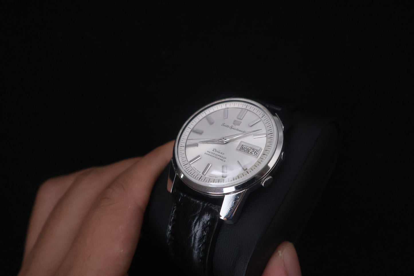 (SERVICED) Rare Vintage 1965 Seiko Sportsmatic 5 Deluxe Diashock 23 Jewels 7606-7992