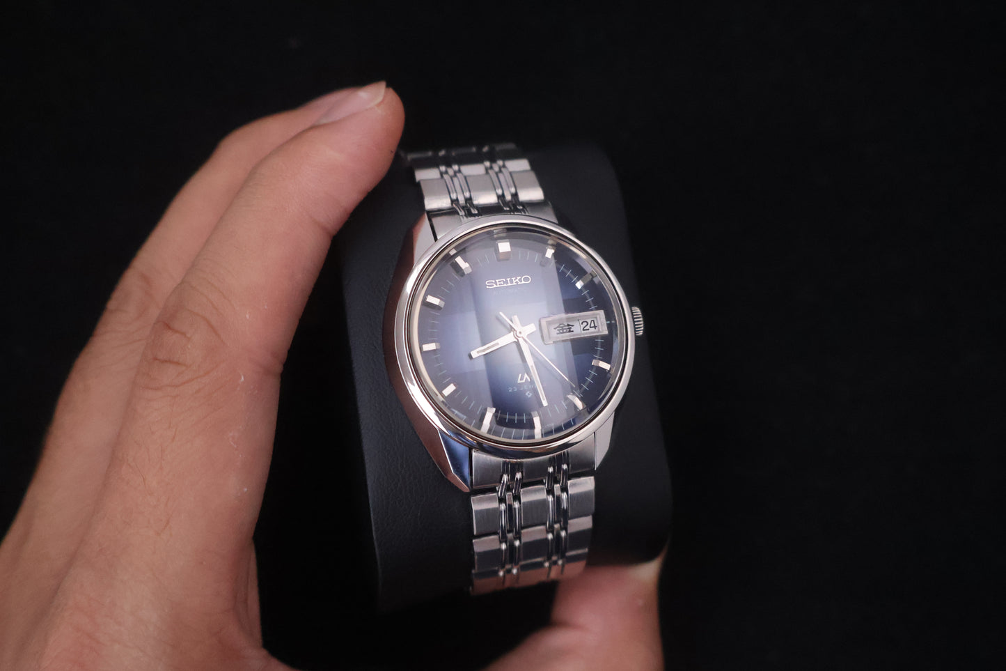 (SERVICED) Rare Vintage 1972 Seiko Lord Matic LM Blue Dial 23 Jewels 5606-7280