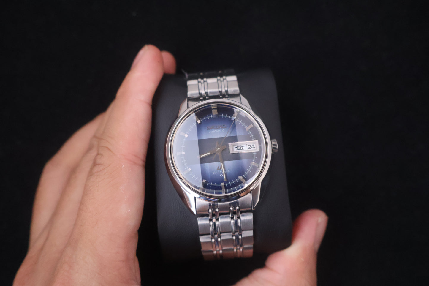 (SERVICED) Rare Vintage 1972 Seiko Lord Matic LM Blue Dial 23 Jewels 5606-7280