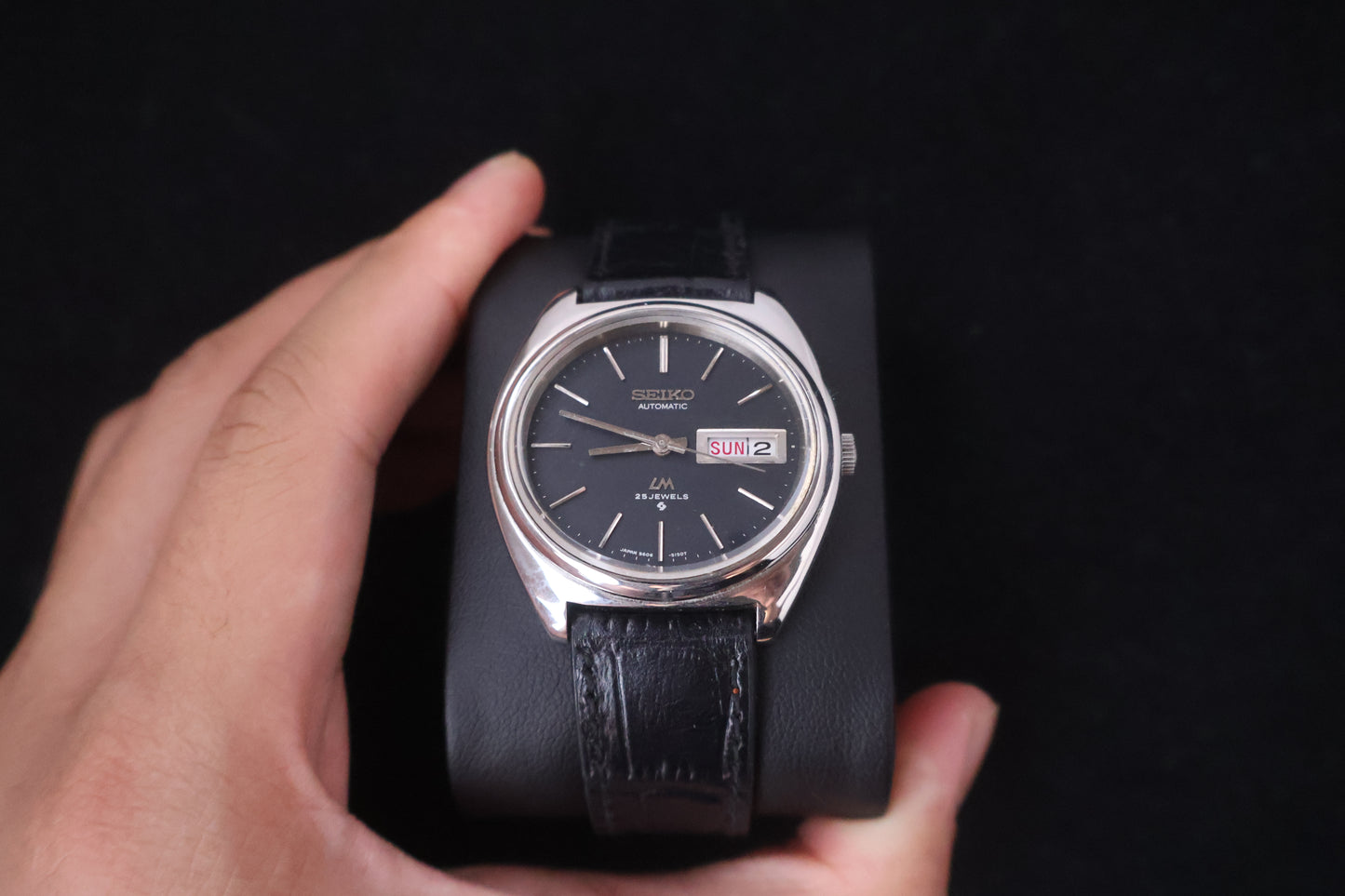 (SERVICED) Rare Vintage 1971 Seiko Lord Matic LM Black Dial 25 Jewels 5606-5050