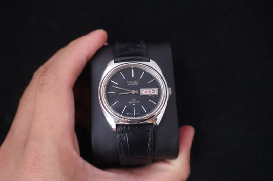 (SERVICED) Rare Vintage 1971 Seiko Lord Matic LM Black Dial 25 Jewels 5606-5050