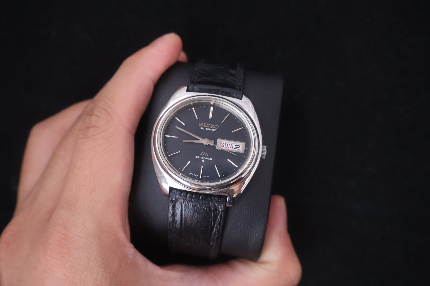 (SERVICED) Rare Vintage 1971 Seiko Lord Matic LM Black Dial 25 Jewels 5606-5050