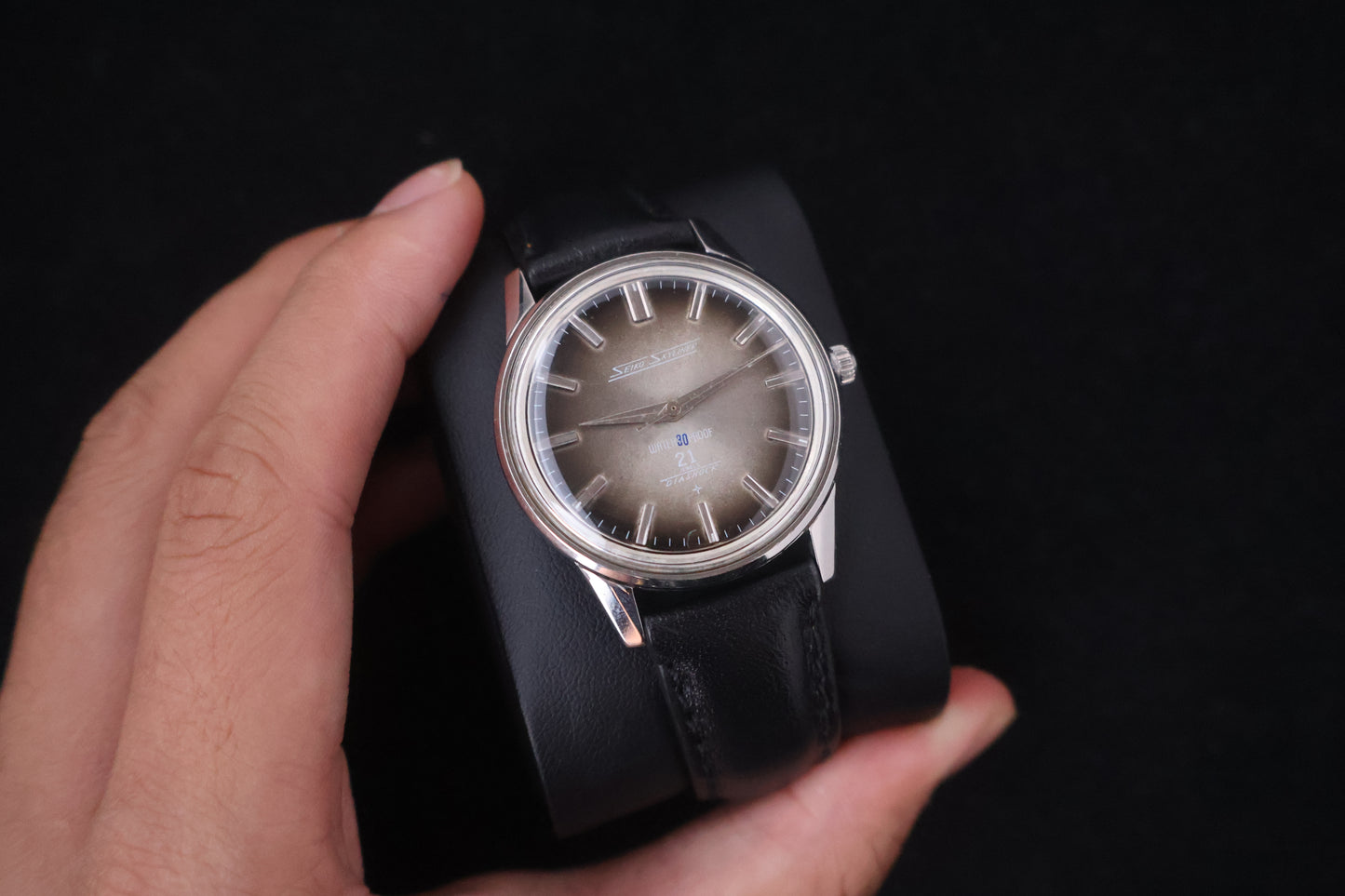 (SERVICED) Rare Vintage 1960s Seiko Skyliner Grey Fumé Dial 21 Jewels