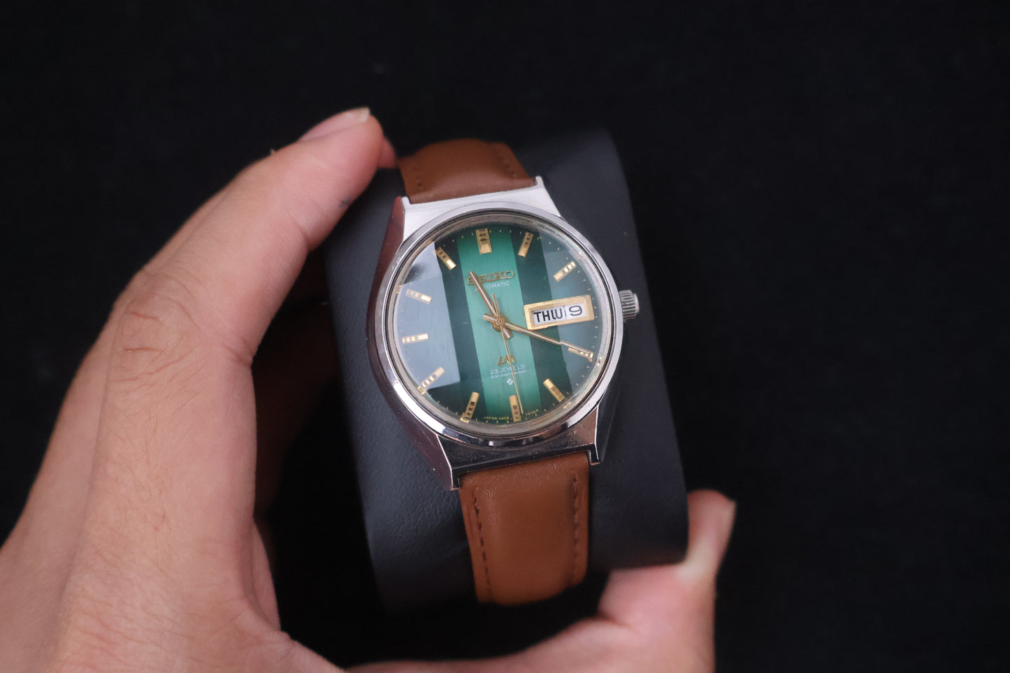 (SERVICED) Rare Vintage 1973 Seiko Lord Matic Emerald Green Faceted 23 Jewels 5606-7310