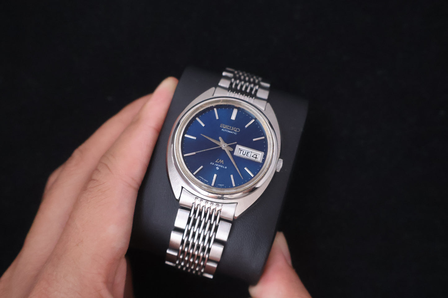 (SERVICED) Rare Vintage 1970 Seiko Lord Matic Blue Dial 23 Jewels 5606-7150