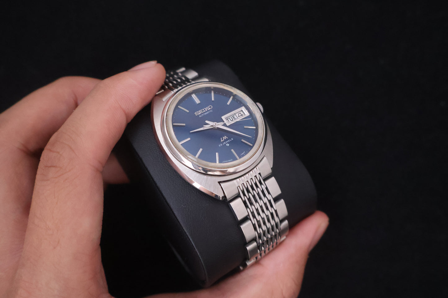 (SERVICED) Rare Vintage 1970 Seiko Lord Matic Blue Dial 23 Jewels 5606-7150