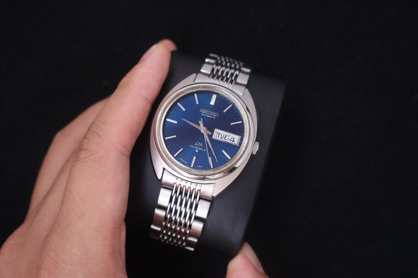 (SERVICED) Rare Vintage 1970 Seiko Lord Matic Blue Dial 23 Jewels 5606-7150