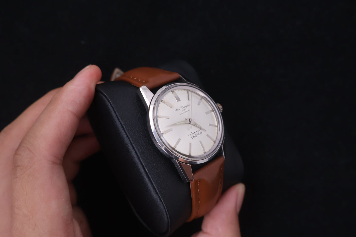 (SERVICED) Rare Vintage 1964 Seiko Champion 850 Alpinist 17 Jewels - 85899