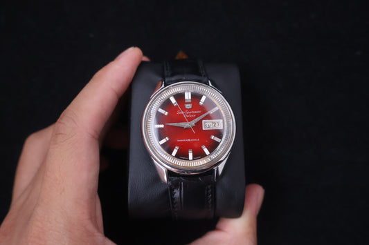 (SERVICED) Rare Vintage 1965 Seiko Sportsmatic Deluxe Red Dial 25 Jewels 7619-7070