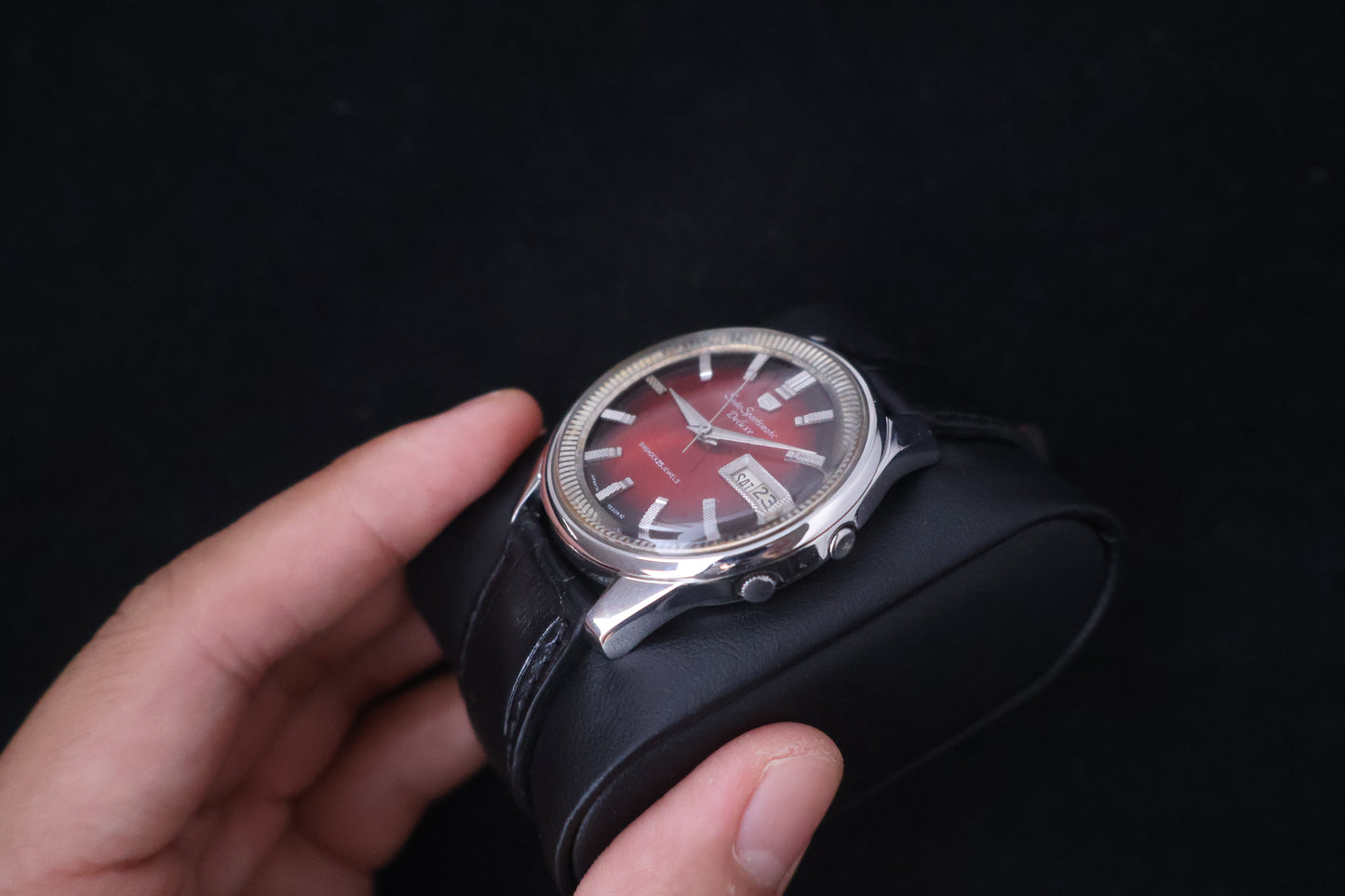 (SERVICED) Rare Vintage 1965 Seiko Sportsmatic Deluxe Red Dial 25 Jewels 7619-7070