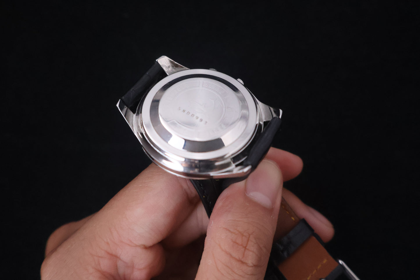 (SERVICED) Rare Vintage 1965 Seiko Sportsmatic Deluxe Red Dial 25 Jewels 7619-7070