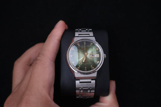 (SERVICED) Rare Vintage 1973 Seiko Lord Matic LM Emerald Green Faceted 23 Jewels 5606-7320