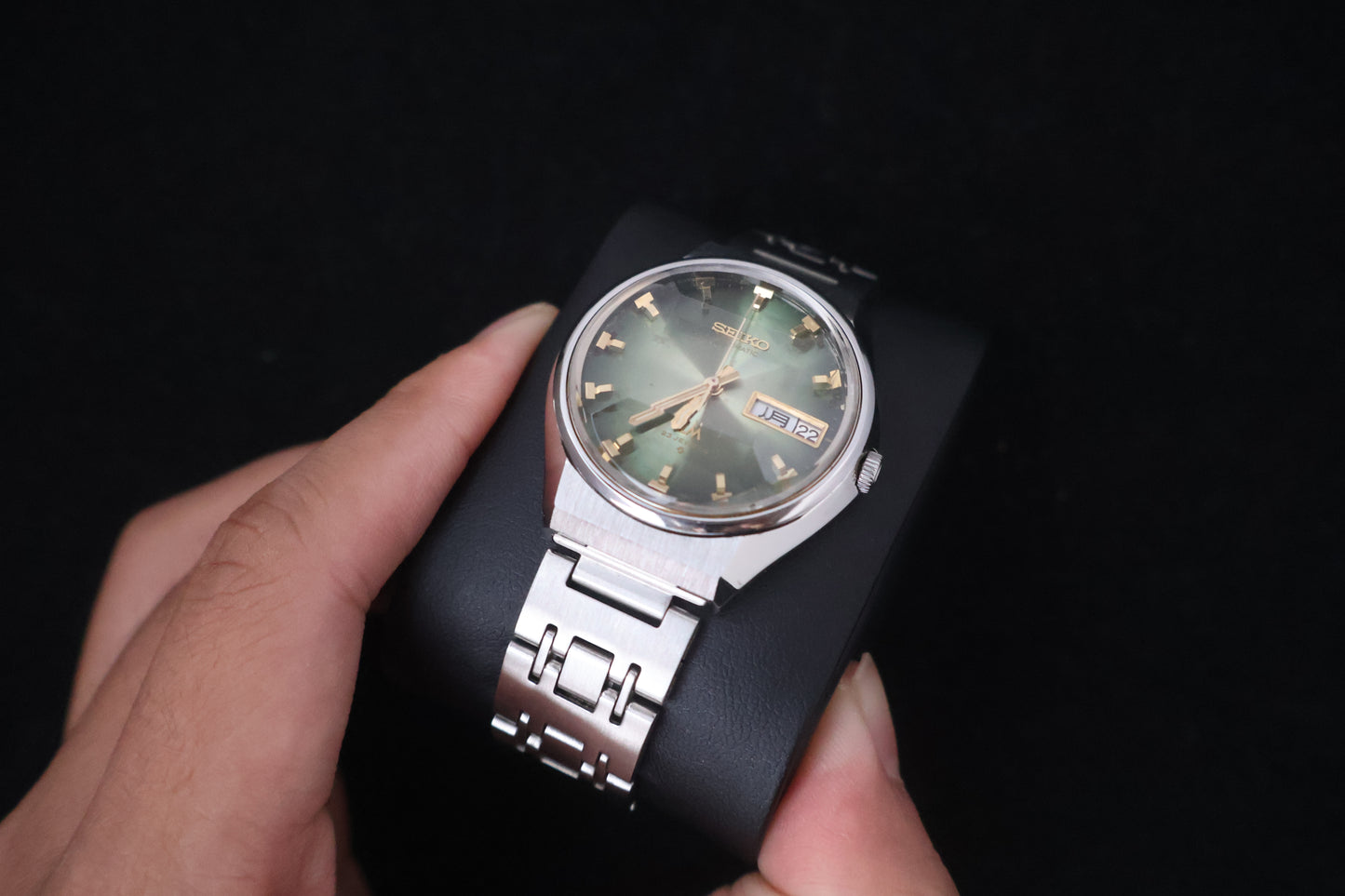(SERVICED) Rare Vintage 1973 Seiko Lord Matic LM Emerald Green Faceted 23 Jewels 5606-7320