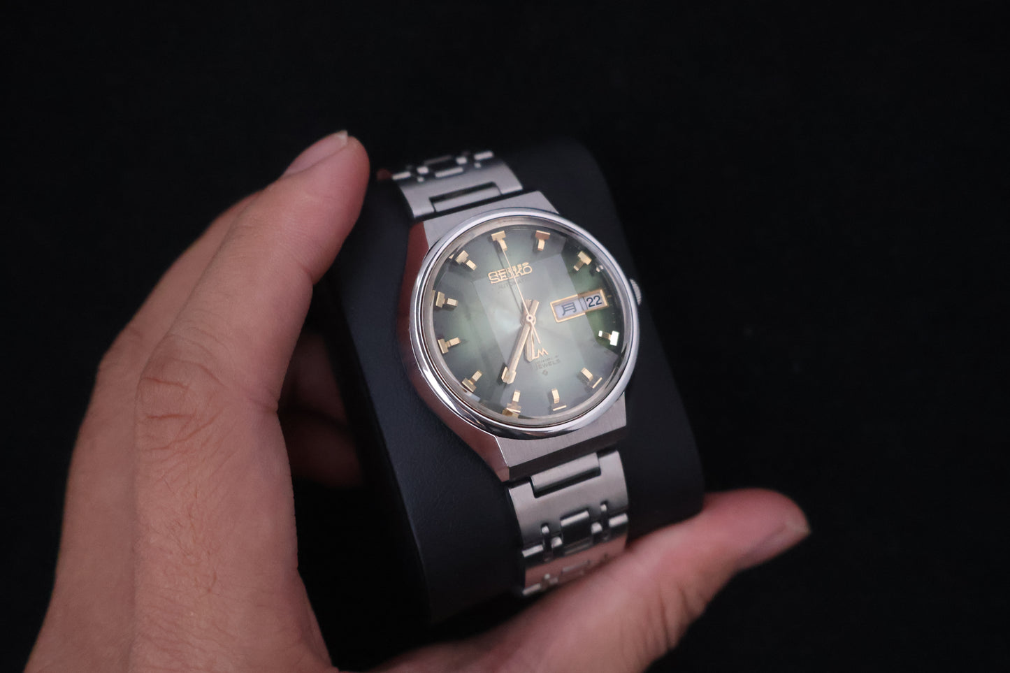 (SERVICED) Rare Vintage 1973 Seiko Lord Matic LM Emerald Green Faceted 23 Jewels 5606-7320