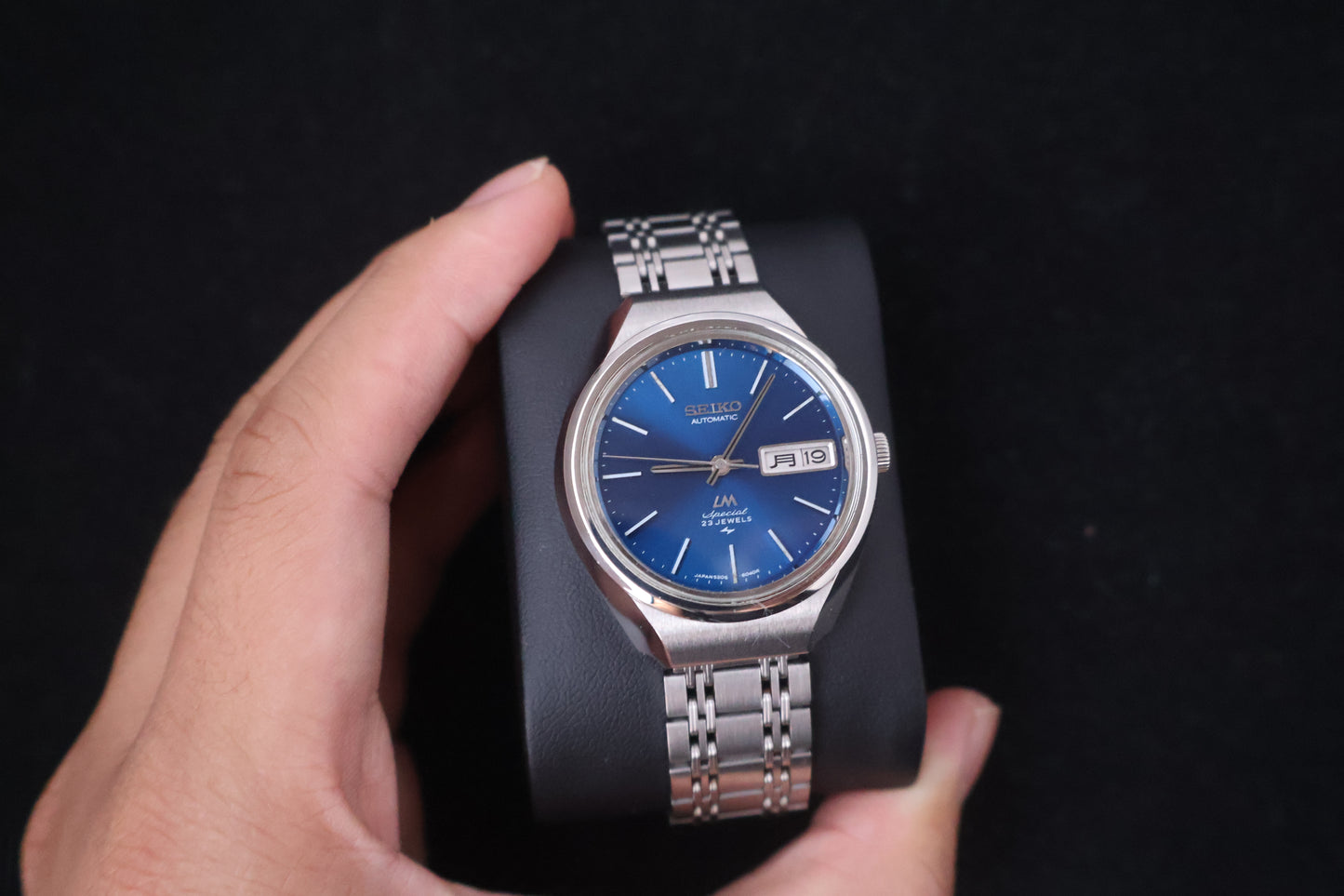 (SERVICED) Rare Vintage 1973 Seiko Lord Matic LM Special Blue Dial 23 Jewels 5206-6120
