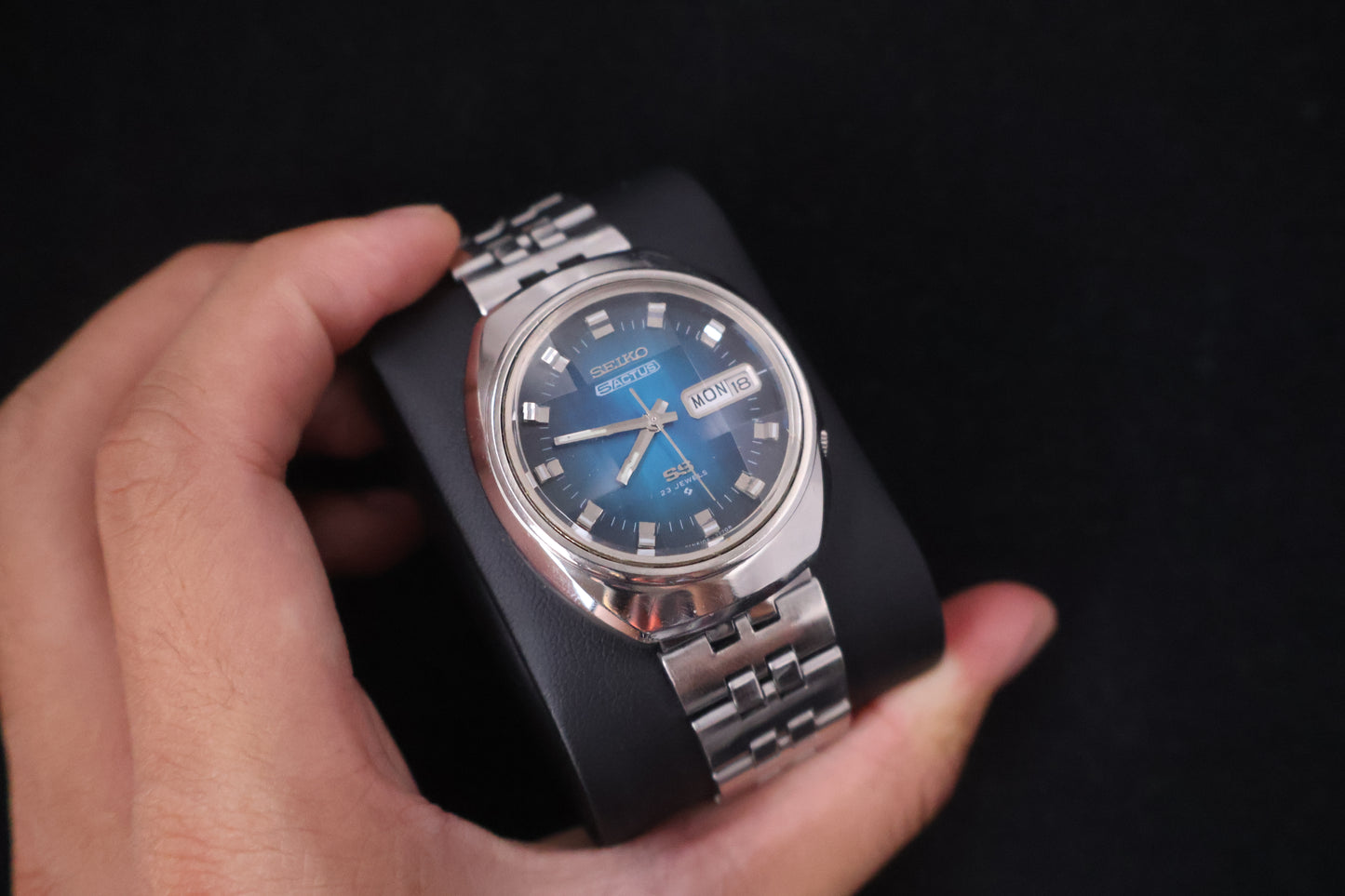 (SERVICED) Rare Vintage 1973 Seiko 5 Actus SS Blue Dial 23 Jewels 6106-7590