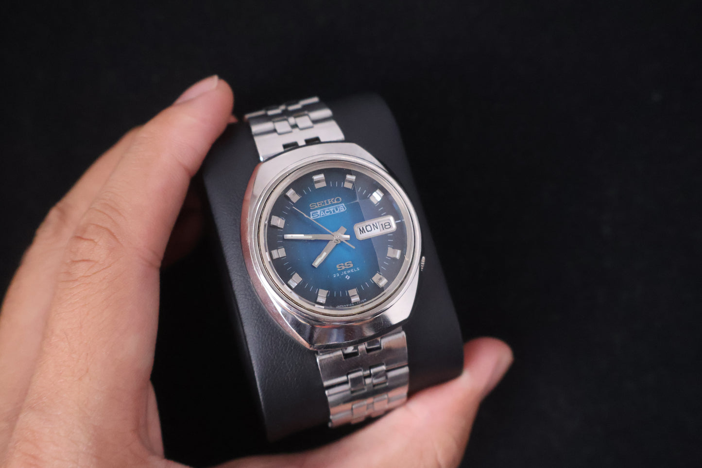 (SERVICED) Rare Vintage 1973 Seiko 5 Actus SS Blue Dial 23 Jewels 6106-7590