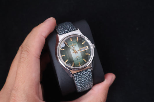 (SERVICED) Rare Vintage 1974 Seiko Lord Matic Emerald Faceted 23 Jewels 5606-7310