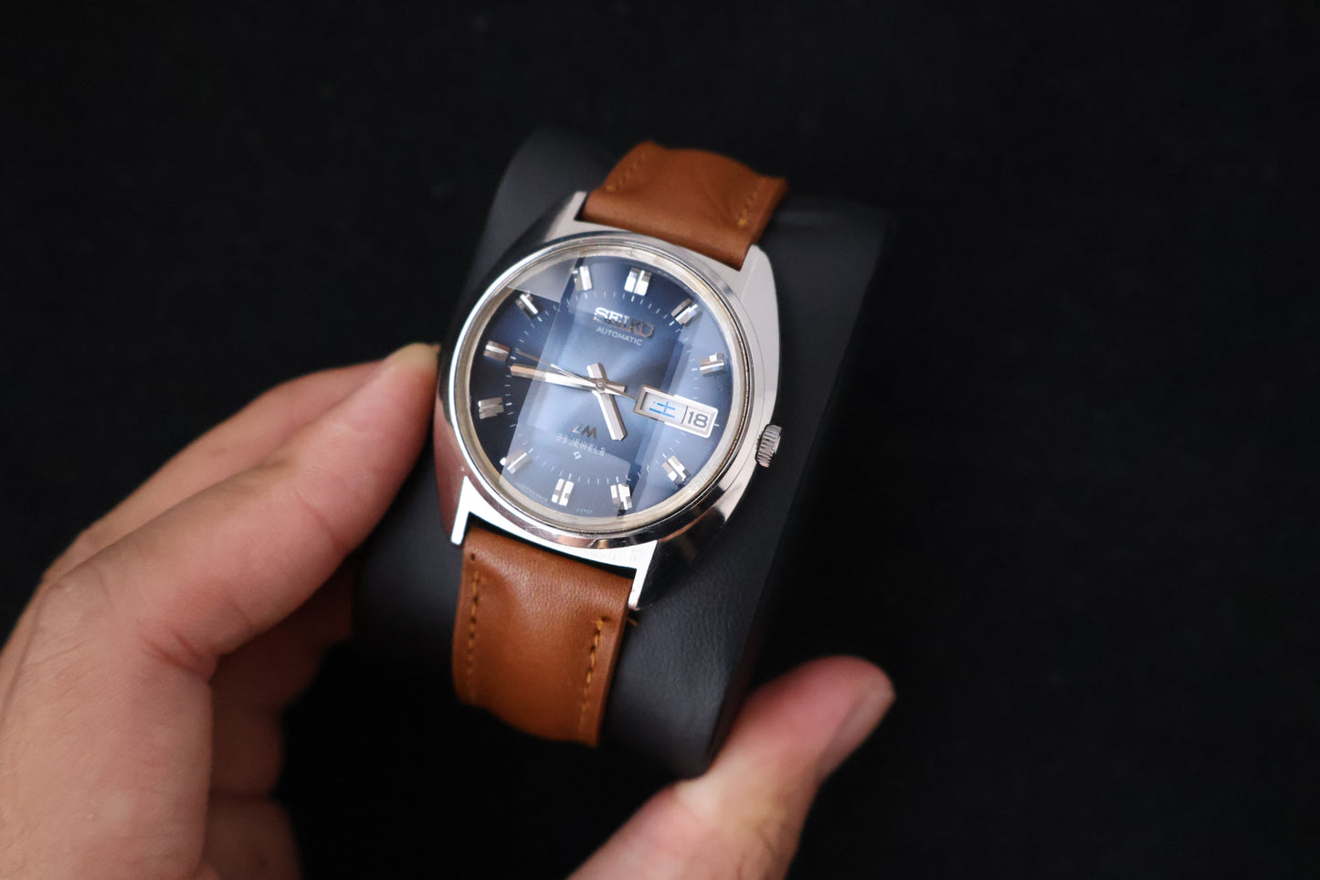 (SERVICED) Rare Vintage 1974 Seiko Lord Matic Blue Dial 23 Jewels 5606-7231