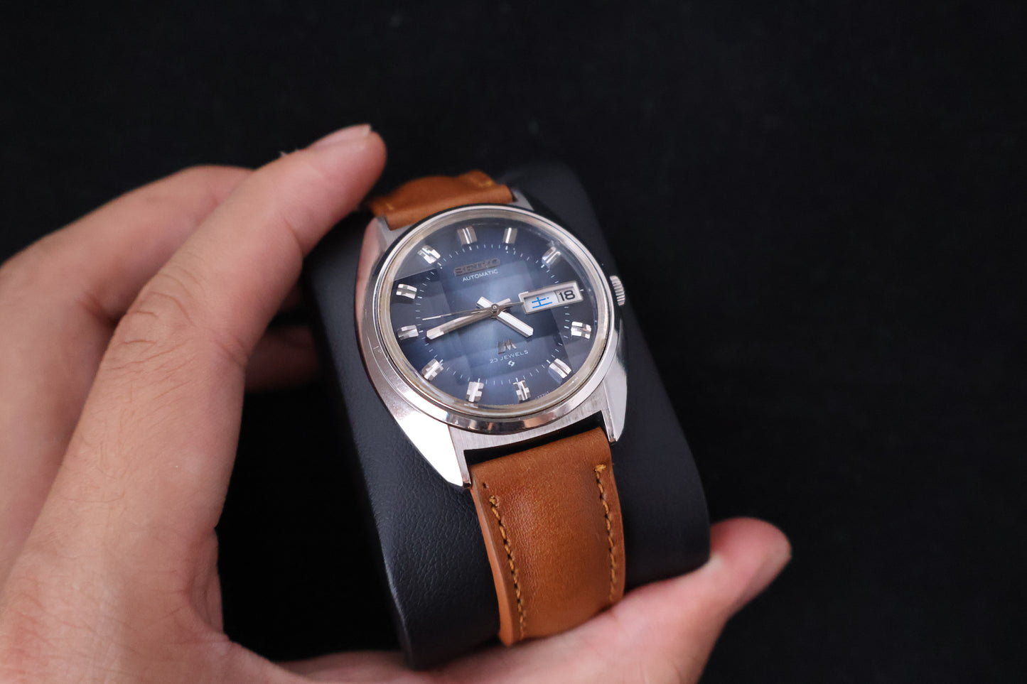 (SERVICED) Rare Vintage 1974 Seiko Lord Matic Blue Dial 23 Jewels 5606-7231