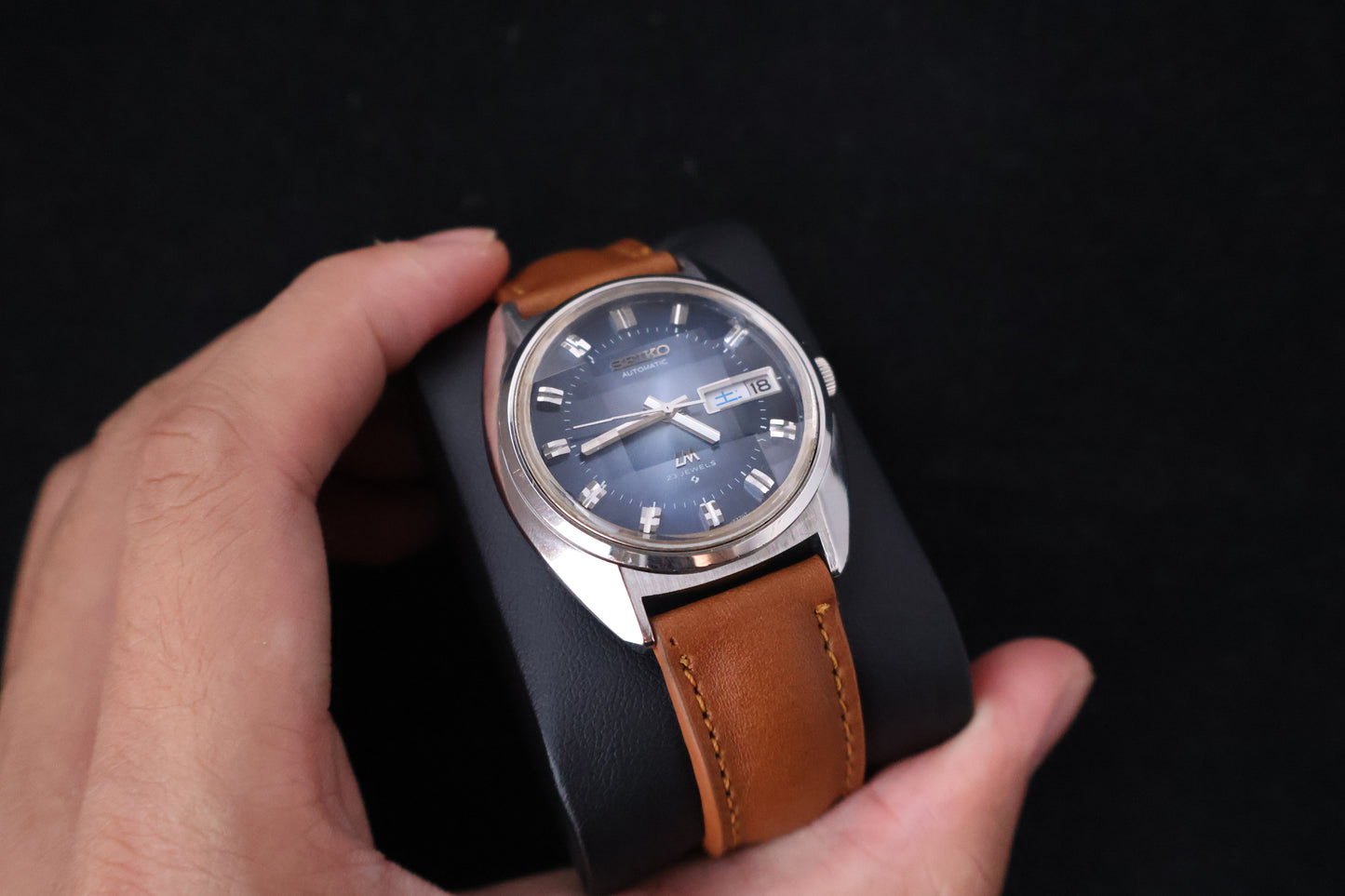 (SERVICED) Rare Vintage 1974 Seiko Lord Matic Blue Dial 23 Jewels 5606-7231