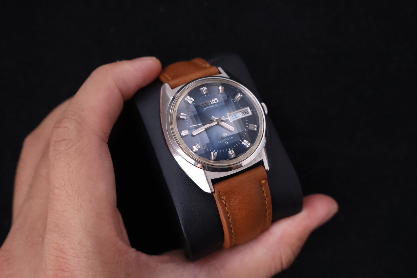 (SERVICED) Rare Vintage 1974 Seiko Lord Matic Blue Dial 23 Jewels 5606-7231