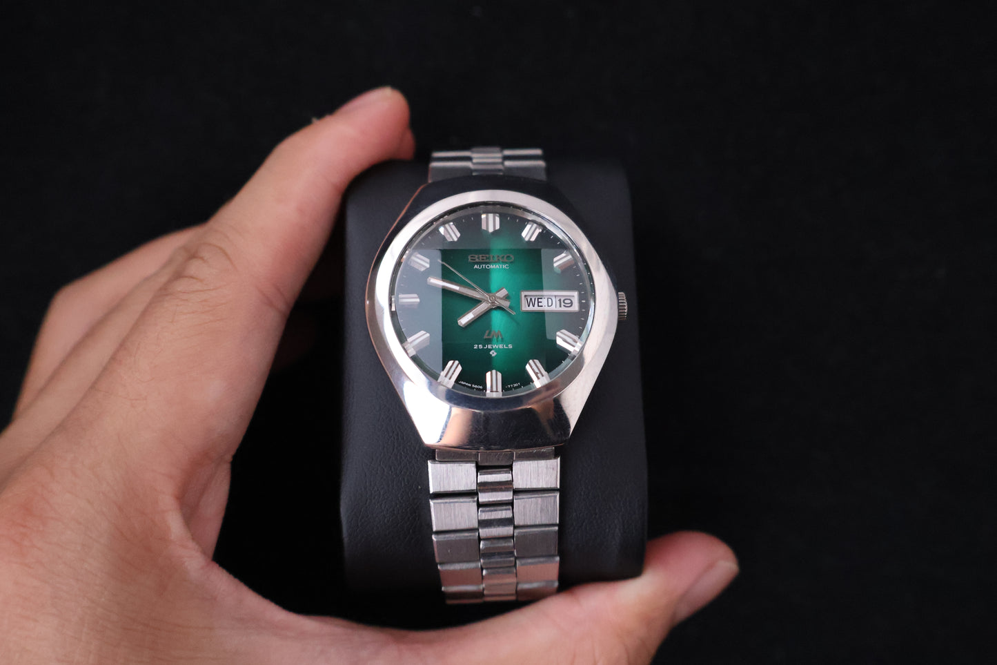 (SERVICED) Rare Vintage 1974 Seiko Lord Matic Emerald Faceted 23 Jewels 5606-7360