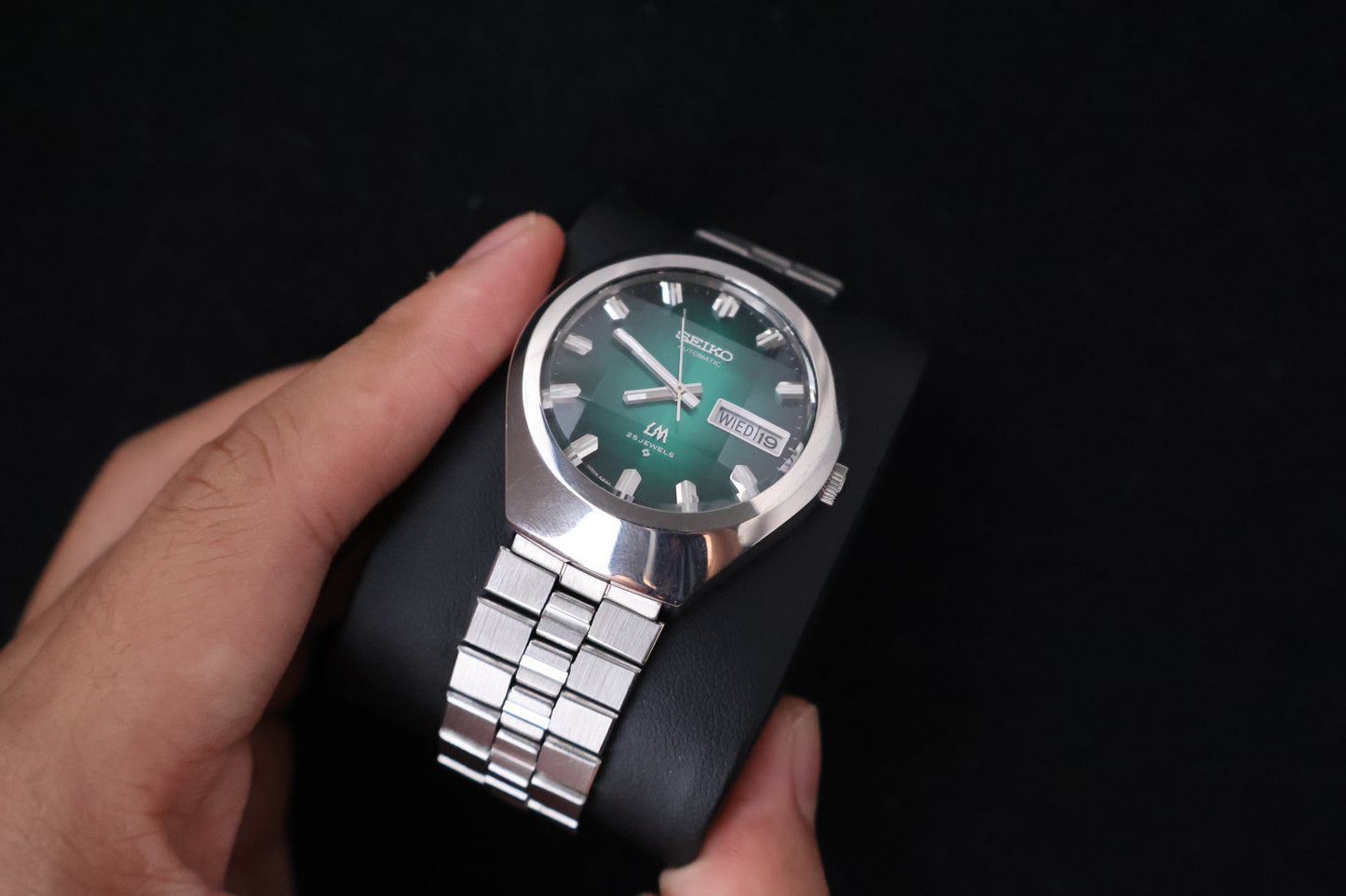(SERVICED) Rare Vintage 1974 Seiko Lord Matic Emerald Faceted 23 Jewels 5606-7360