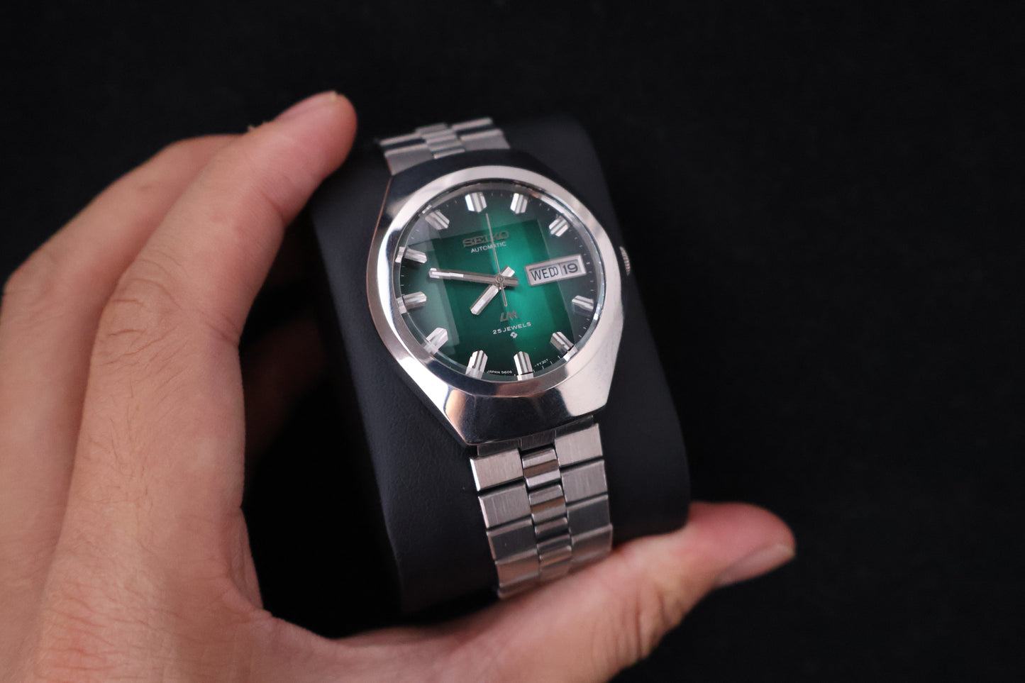 (SERVICED) Rare Vintage 1974 Seiko Lord Matic Emerald Faceted 23 Jewels 5606-7360