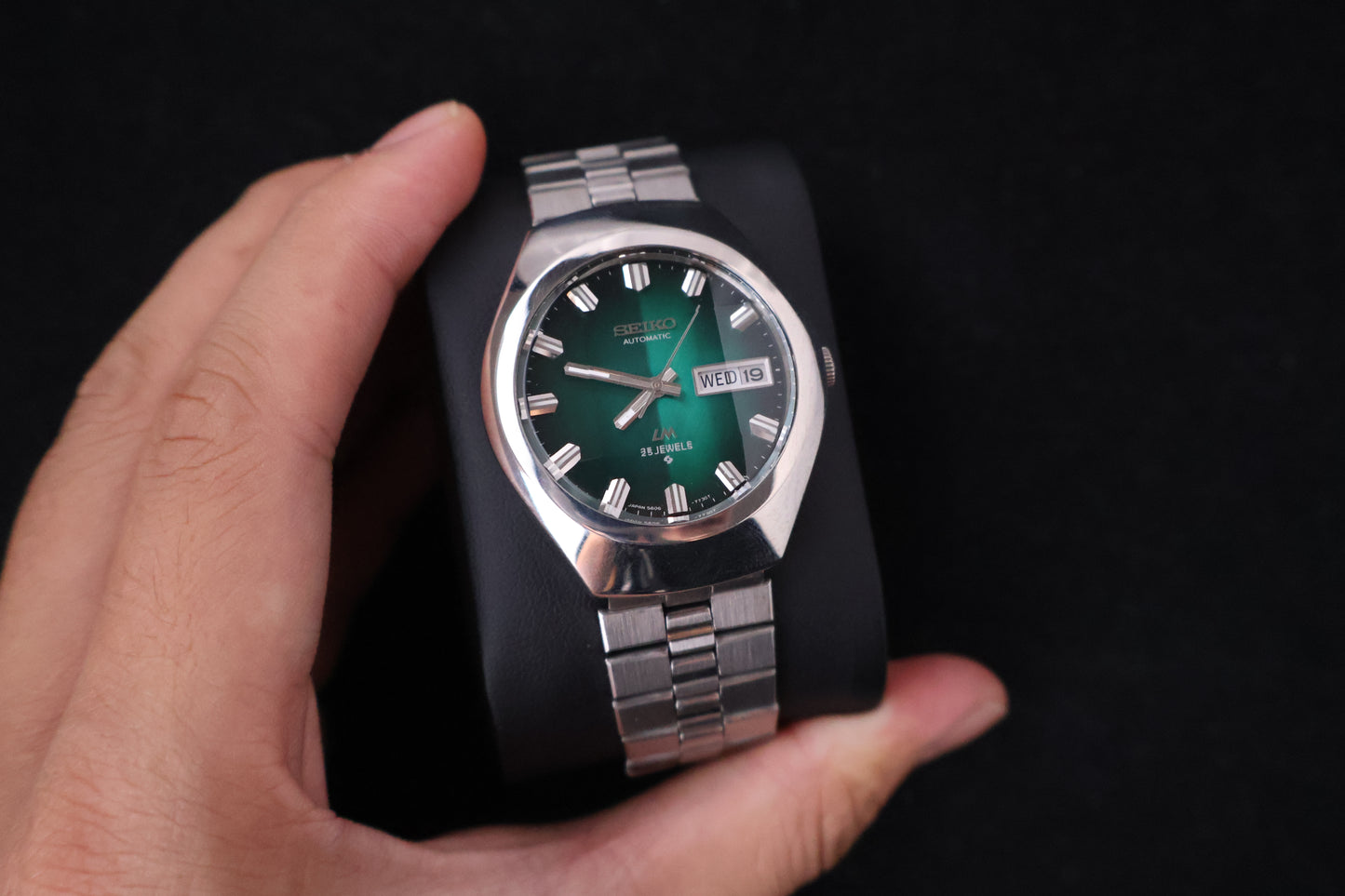 (SERVICED) Rare Vintage 1974 Seiko Lord Matic Emerald Faceted 23 Jewels 5606-7360