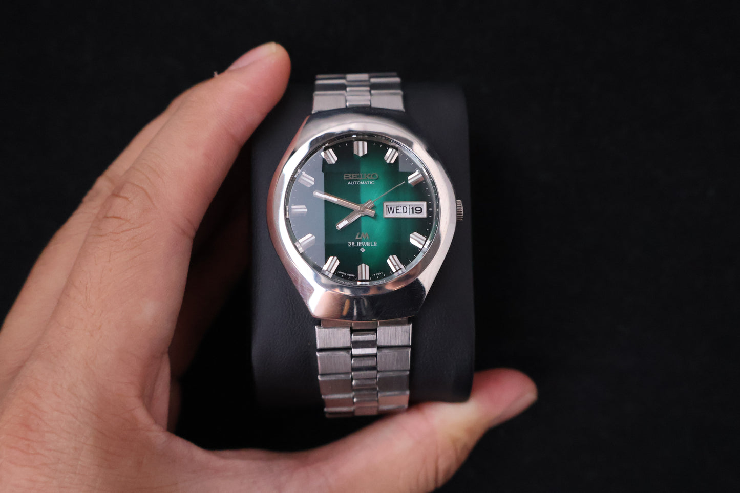 (SERVICED) Rare Vintage 1974 Seiko Lord Matic Emerald Faceted 23 Jewels 5606-7360