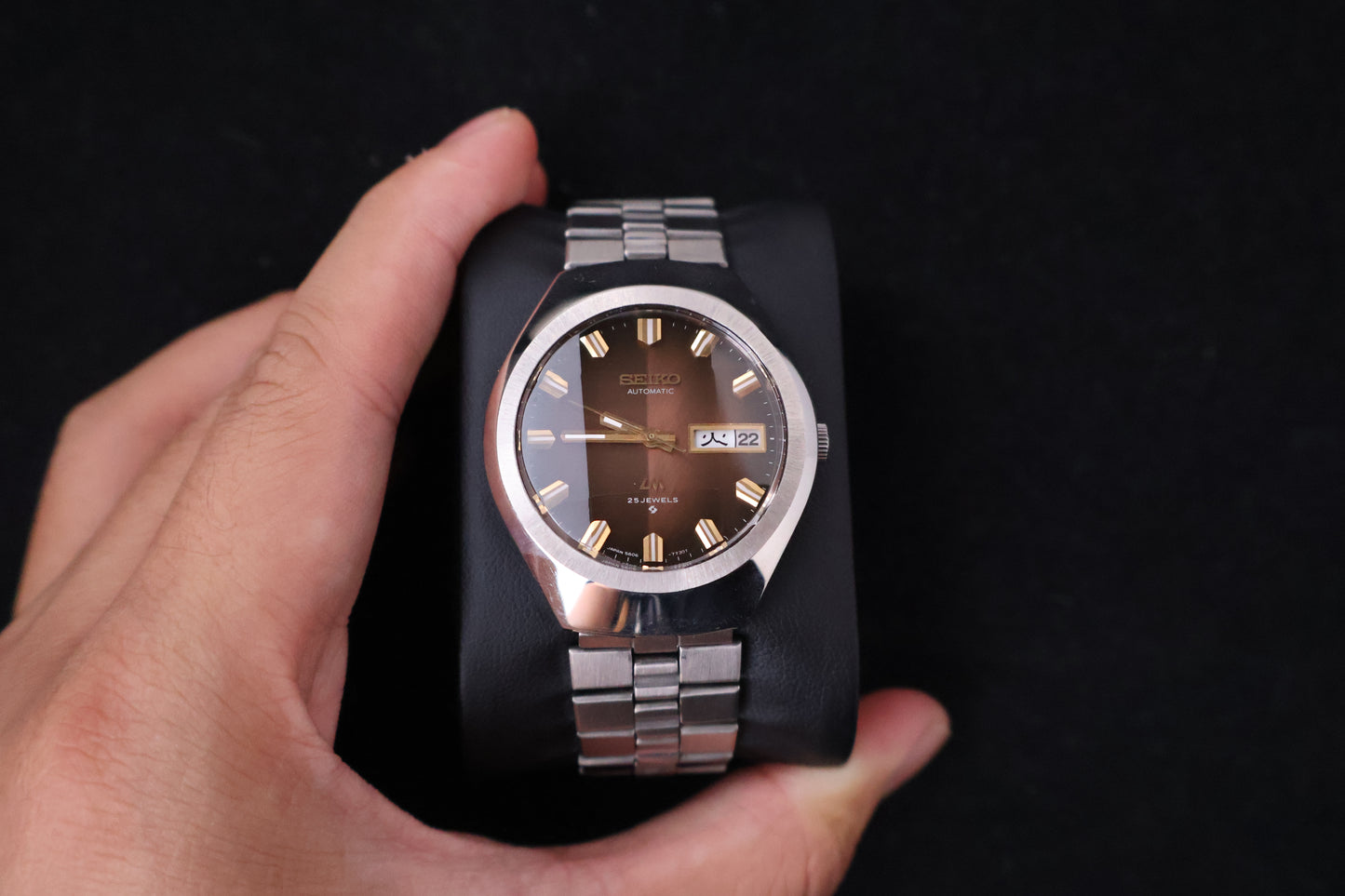 (SERVICED) Rare Vintage 1974 Seiko Lord Matic Brown Faceted 23 Jewels 5606-7360