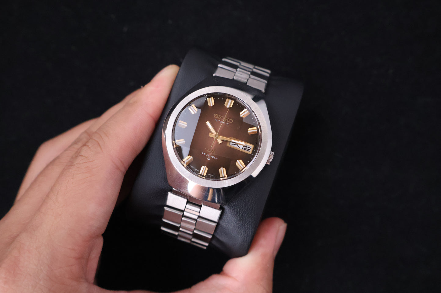 (SERVICED) Rare Vintage 1974 Seiko Lord Matic Brown Faceted 23 Jewels 5606-7360