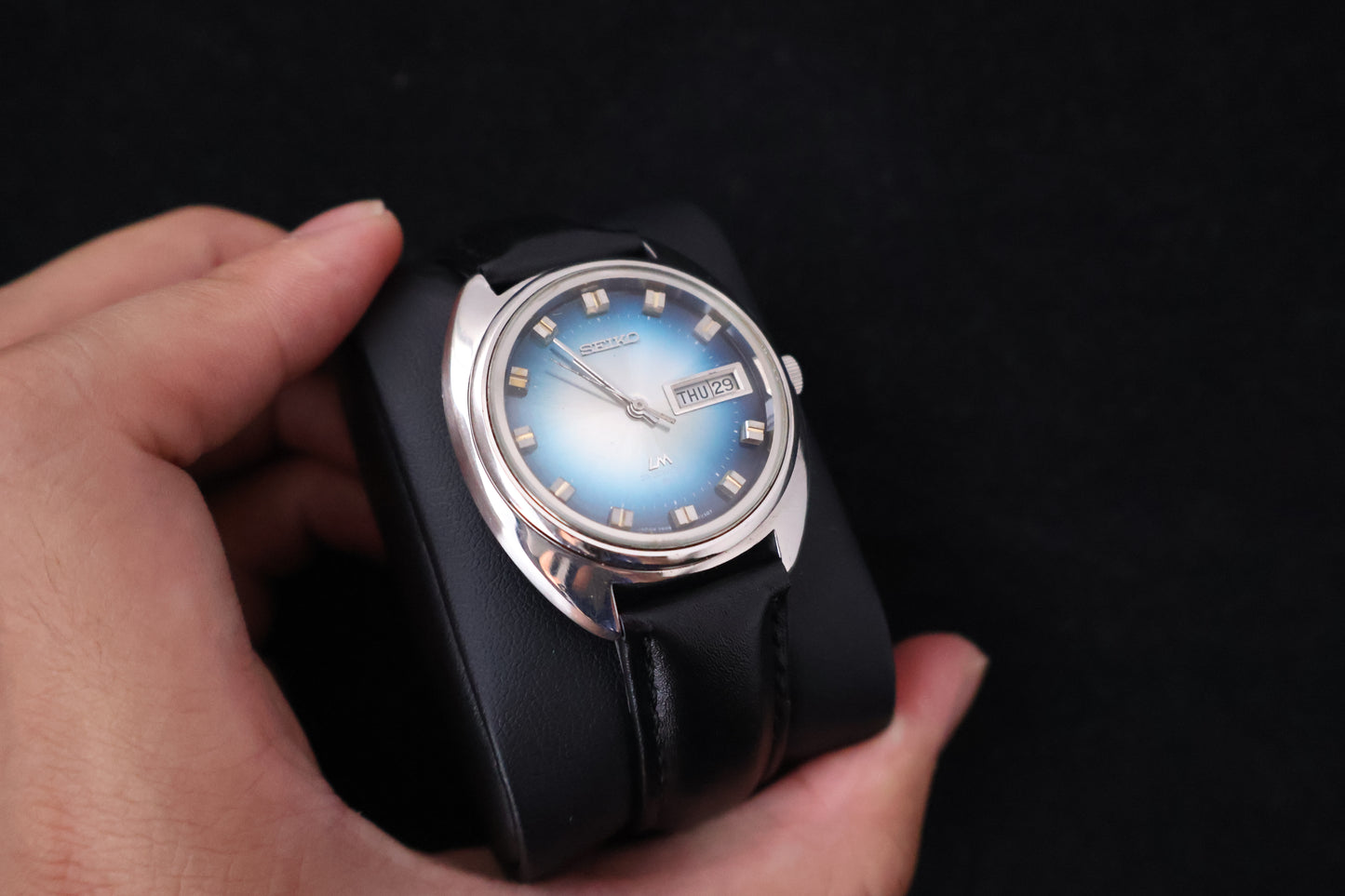 (SERVICED) Rare Vintage 1972 Seiko Lord Matic Blue Dial 23 Jewels 5606-7151