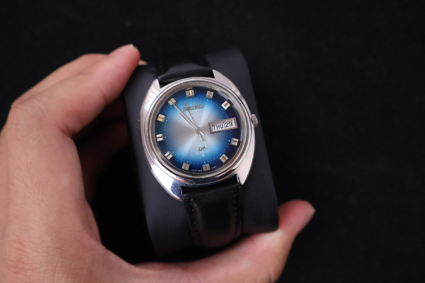 (SERVICED) Rare Vintage 1972 Seiko Lord Matic Blue Dial 23 Jewels 5606-7151