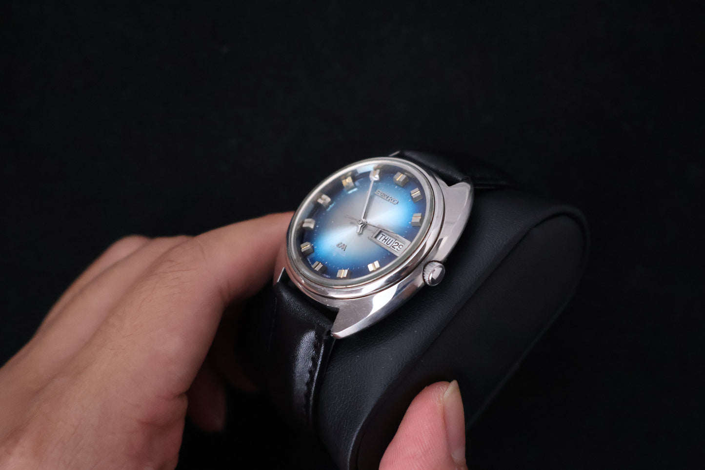 (SERVICED) Rare Vintage 1972 Seiko Lord Matic Blue Dial 23 Jewels 5606-7151