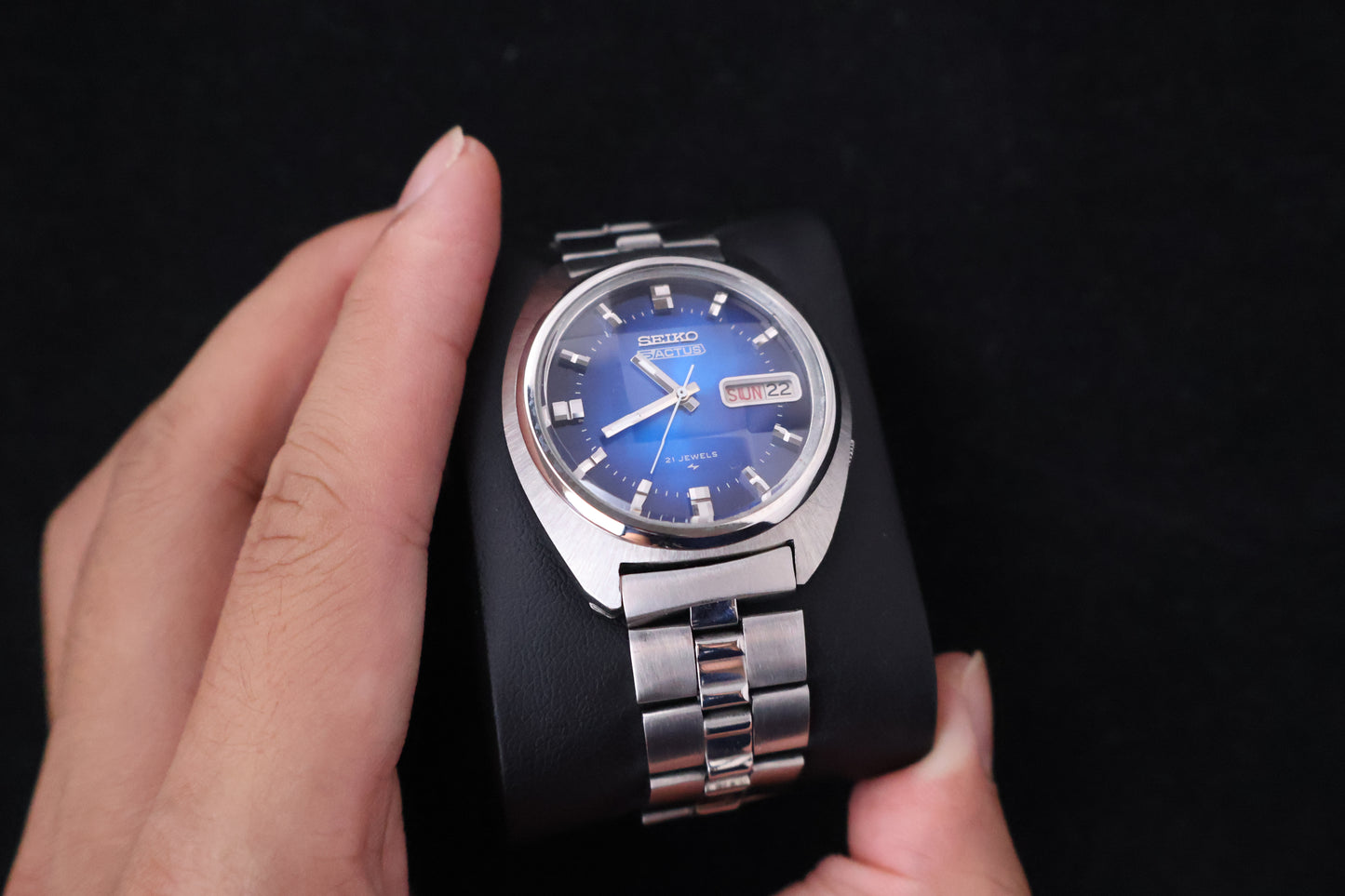 (SERVICED) Rare Vintage 1975 Seiko 5 Actus Blue Sunburst 21 Jewels 7019-7350