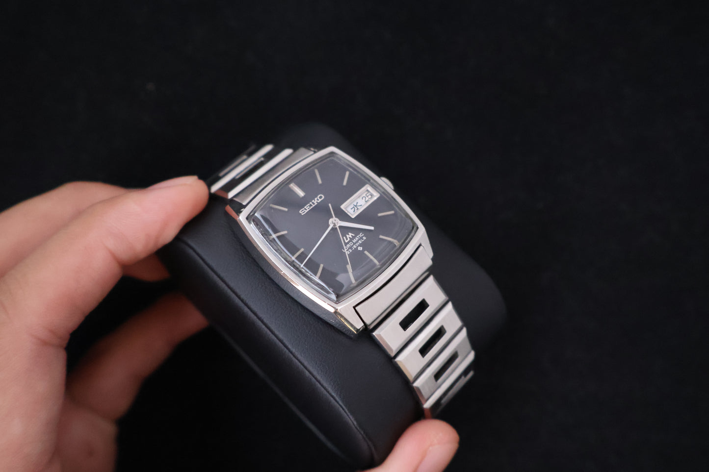 (SERVICED) Rare Vintage 1972 Seiko Lord Matic LM 23 Jewels 5606-5000 (Copy)