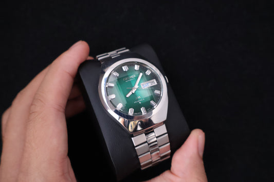 (SERVICED) Rare Vintage 1974 Seiko Lord Matic Emerald Green Faceted 23 Jewels 5606-7360