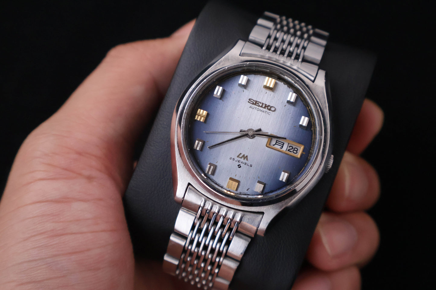 (SERVICED) Rare Vintage 1974 Seiko Lord Matic 25 Jewels 5606-8050