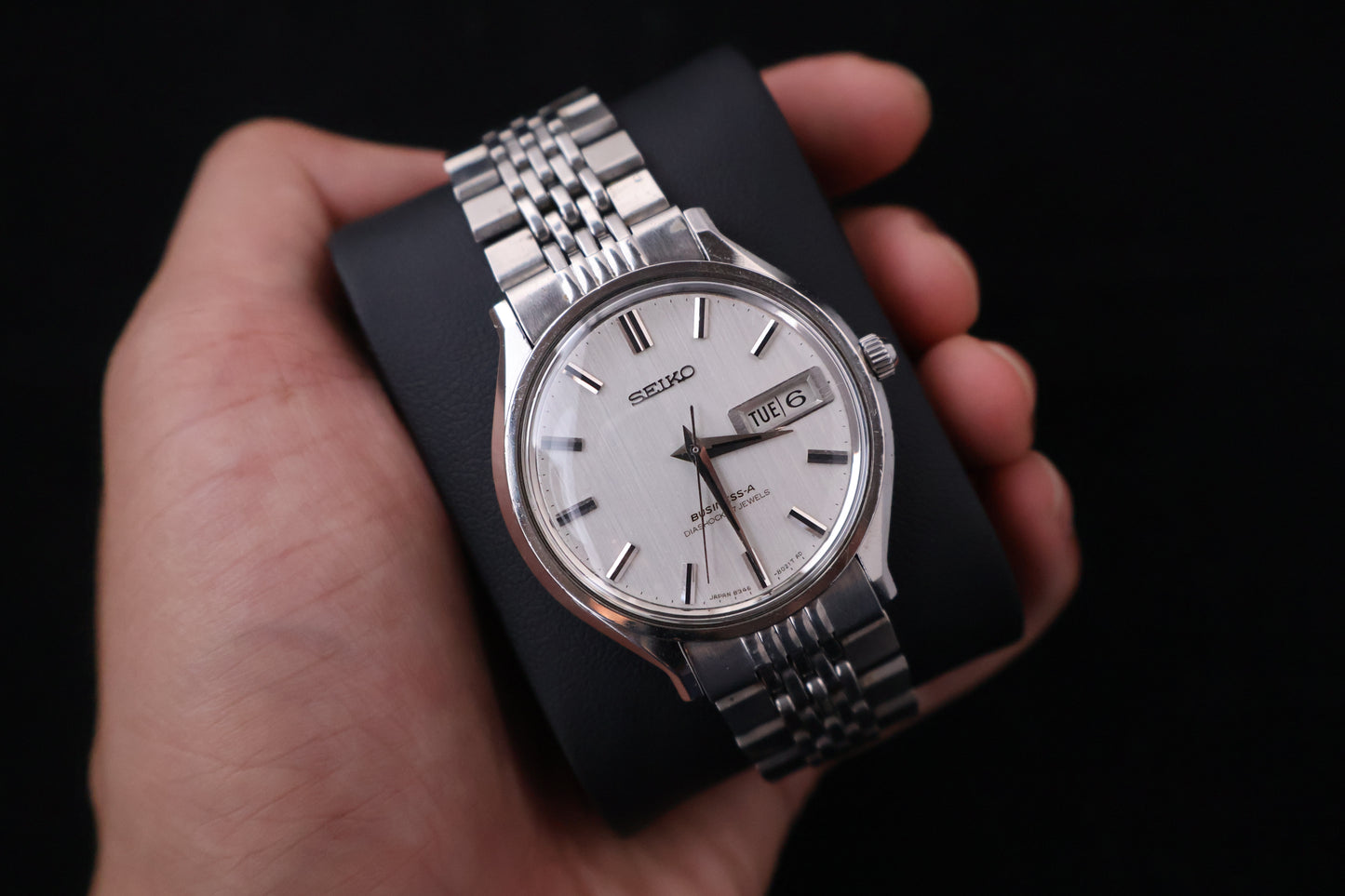 (SERVICED) Rare Vintage 1967 Seiko Business-A Diashock 27 Jewels 8346-8000