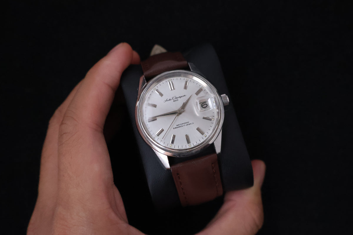 (SERVICED) Rare Vintage 1965 Seiko Champion 860 Calendar Diashock 17 Jewels 7622-9000