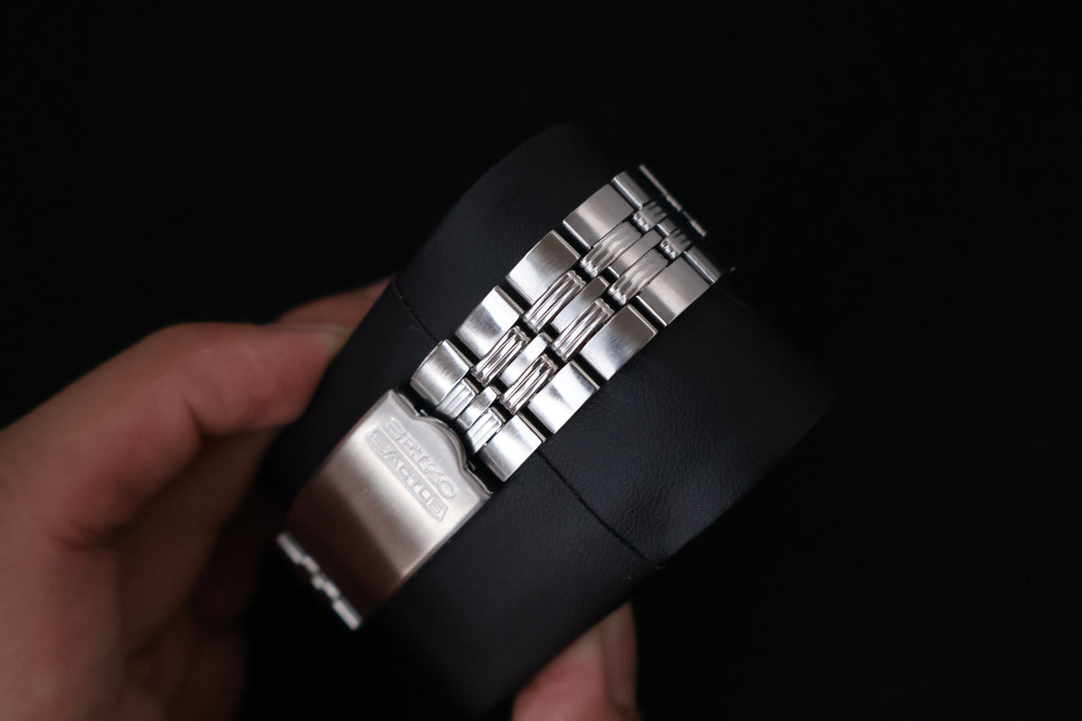 (SERVICED) Rare Vintage 1972 Seiko 5 Actus SS 25 Jewels 6106-7490