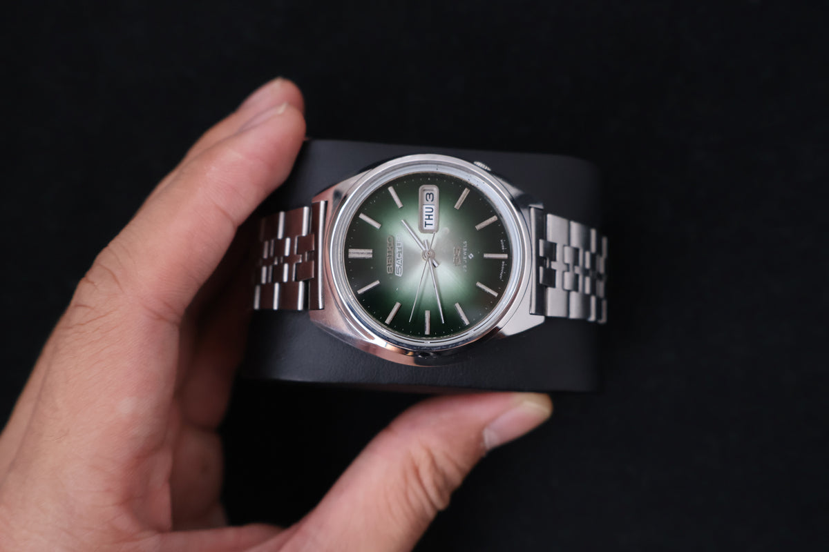 (SERVICED) Rare Vintage 1975 Seiko 5 Actus SS Emerald Green 23 Jewels 6106-8670