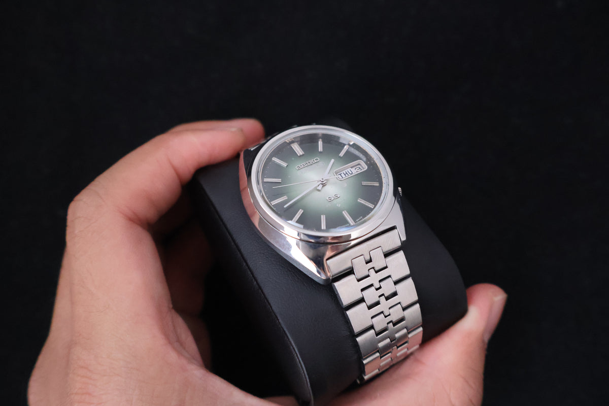 (SERVICED) Rare Vintage 1975 Seiko 5 Actus SS Emerald Green 23 Jewels 6106-8670