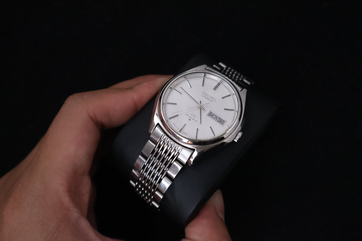 (SERVICED) Rare Vintage 1975 Seiko Lord Matic LM 23 Jewels 5606-8051