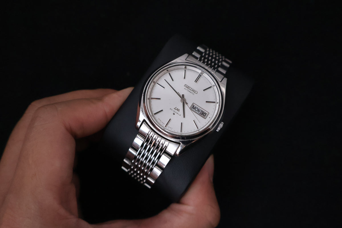 (SERVICED) Rare Vintage 1975 Seiko Lord Matic LM 23 Jewels 5606-8051