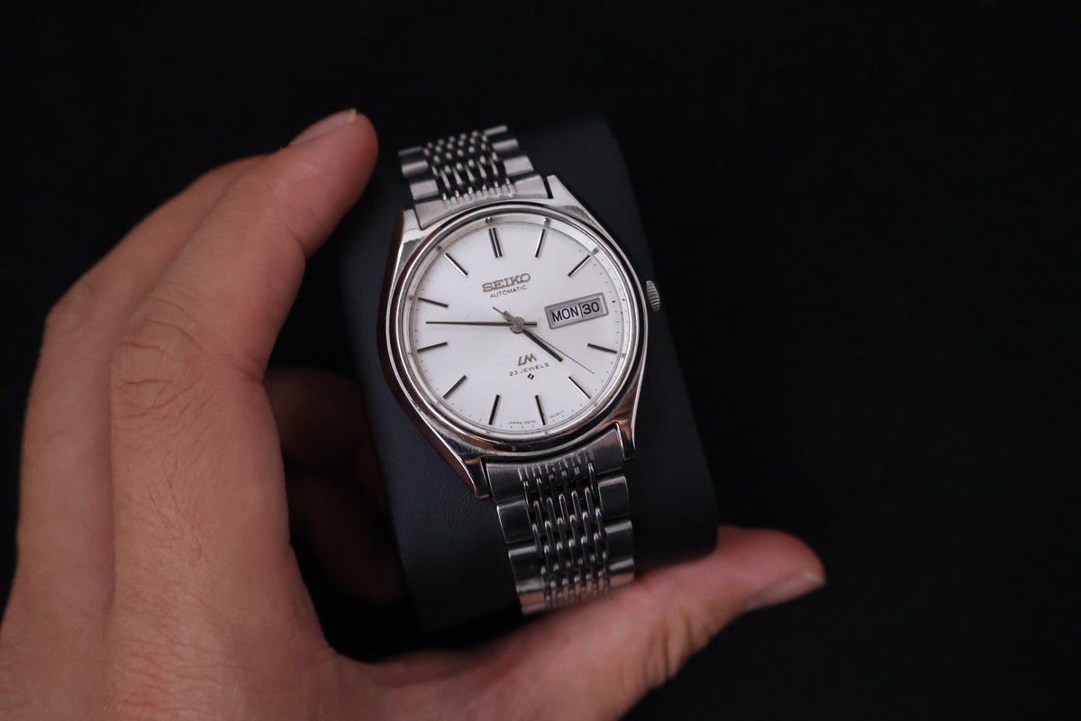 (SERVICED) Rare Vintage 1975 Seiko Lord Matic LM 23 Jewels 5606-8051