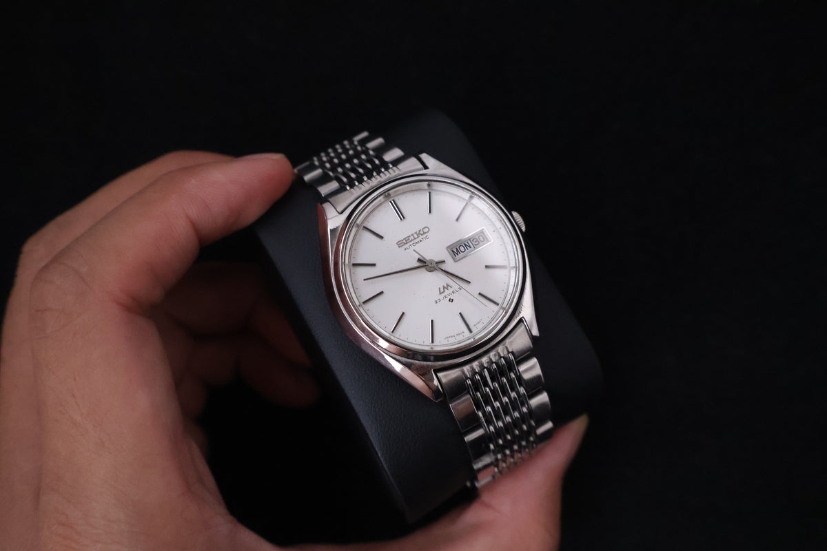 (SERVICED) Rare Vintage 1975 Seiko Lord Matic LM 23 Jewels 5606-8051